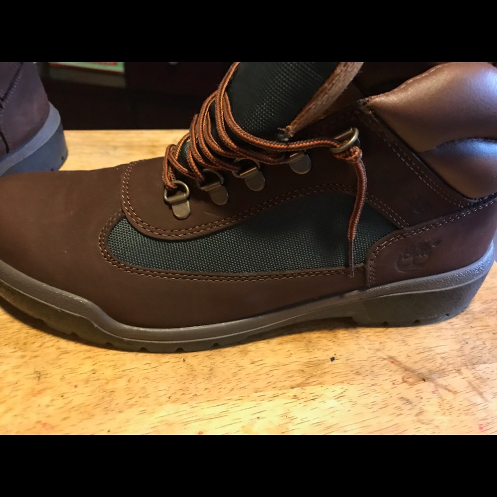 Beef and Broccoli Timberland size 9 1/2 mens